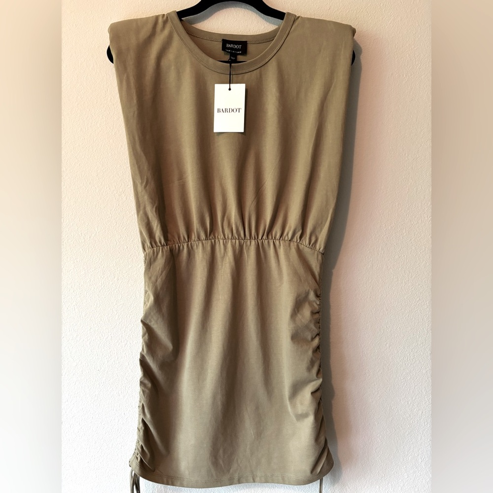 Bardot Khaki Short Sleeve dress NWT - Picture 5 of 12